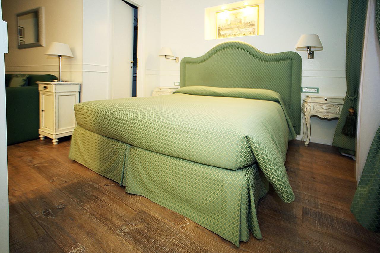 Residenza Ponte Sant'Angelo Hotel Rome Bagian luar foto