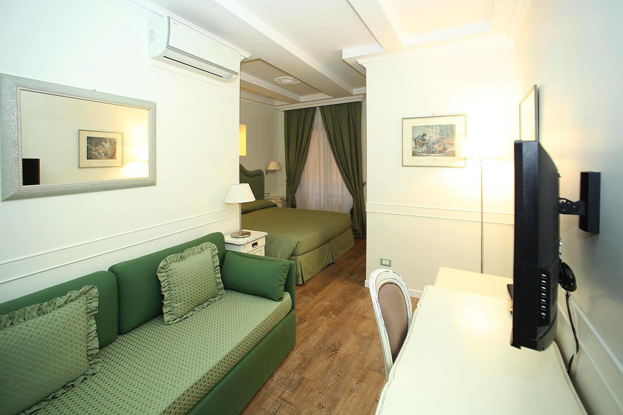 Residenza Ponte Sant'Angelo Hotel Rome Bagian luar foto