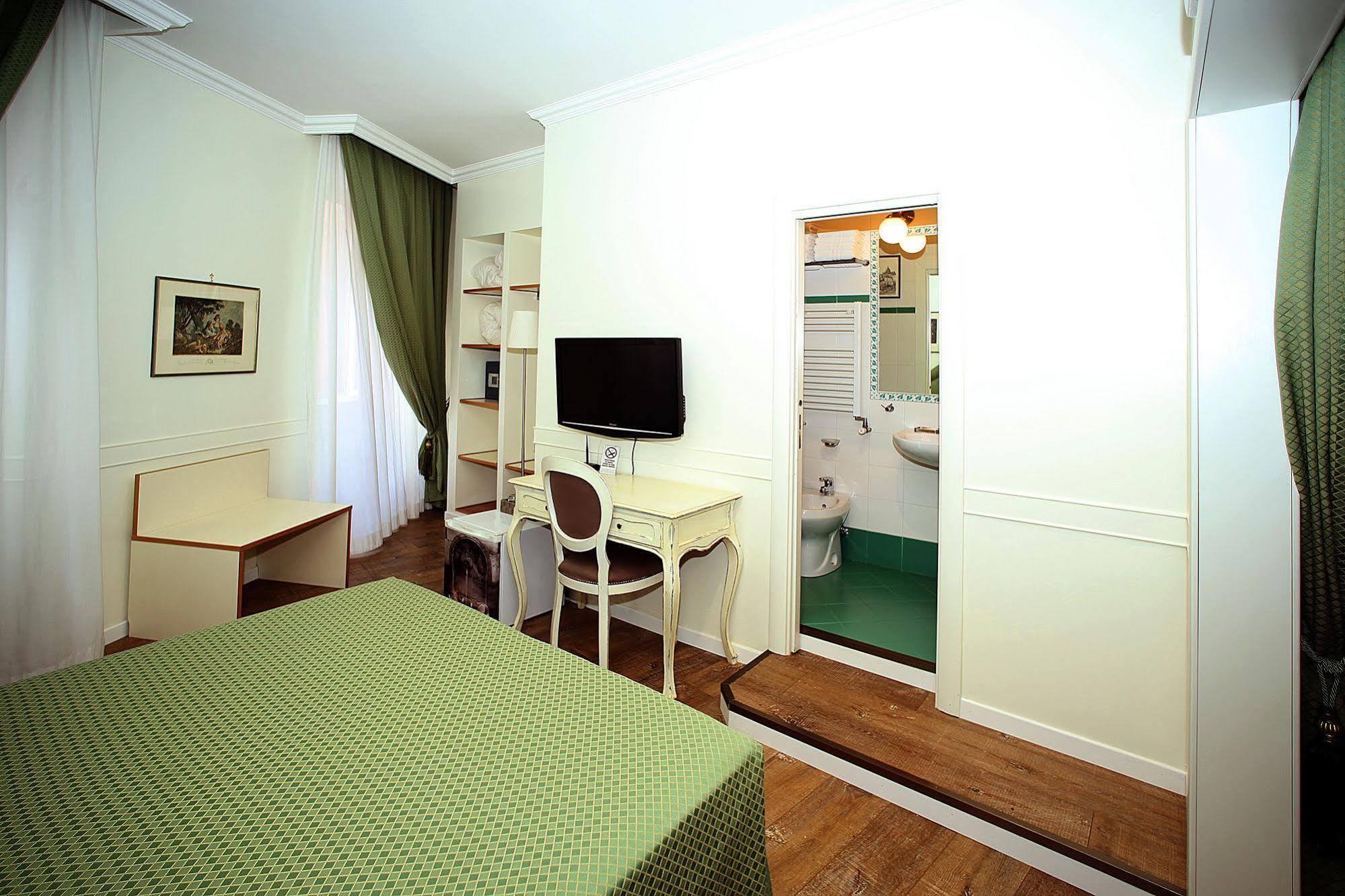 Residenza Ponte Sant'Angelo Hotel Rome Bagian luar foto