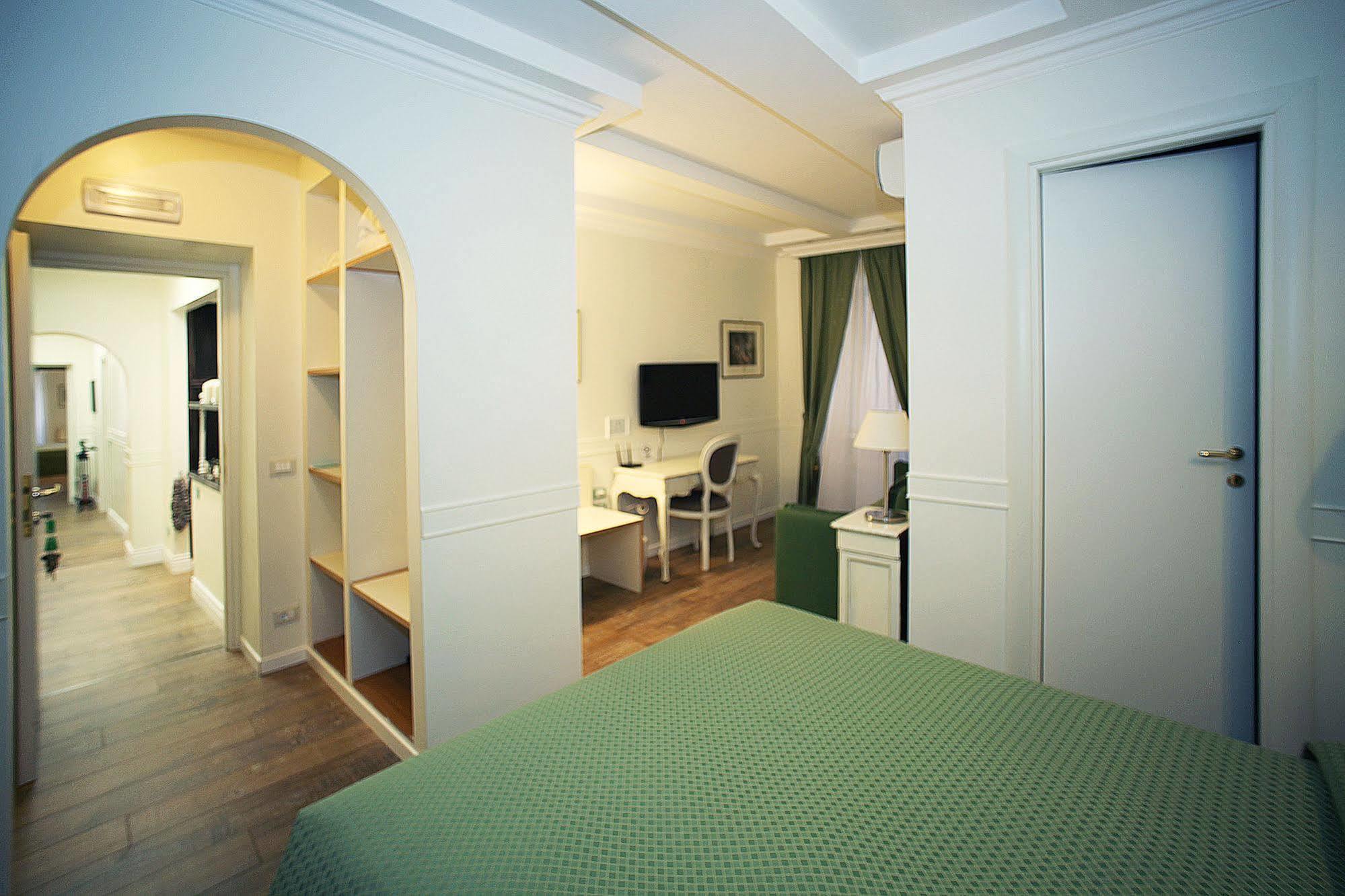 Residenza Ponte Sant'Angelo Hotel Rome Bagian luar foto